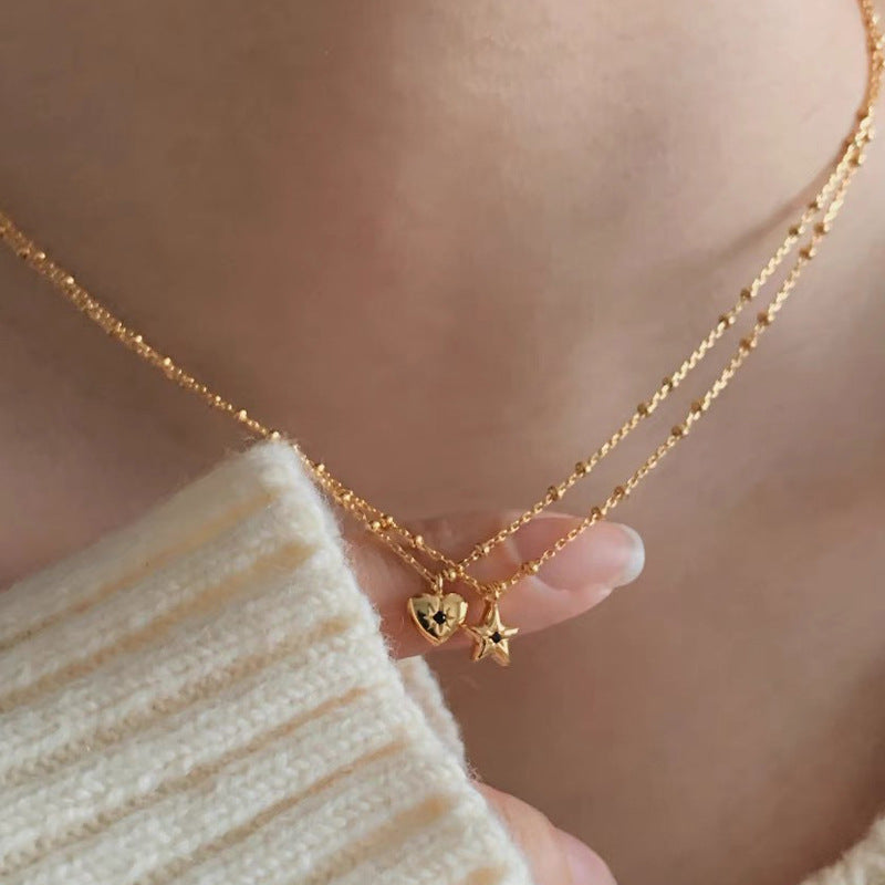 Colliers avec pendentif en forme de cœur pour femme, niche rétro, personnalité