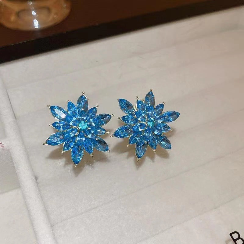 Women's Flower Temperament Western Style Personalized Niche Design Premium Earrings