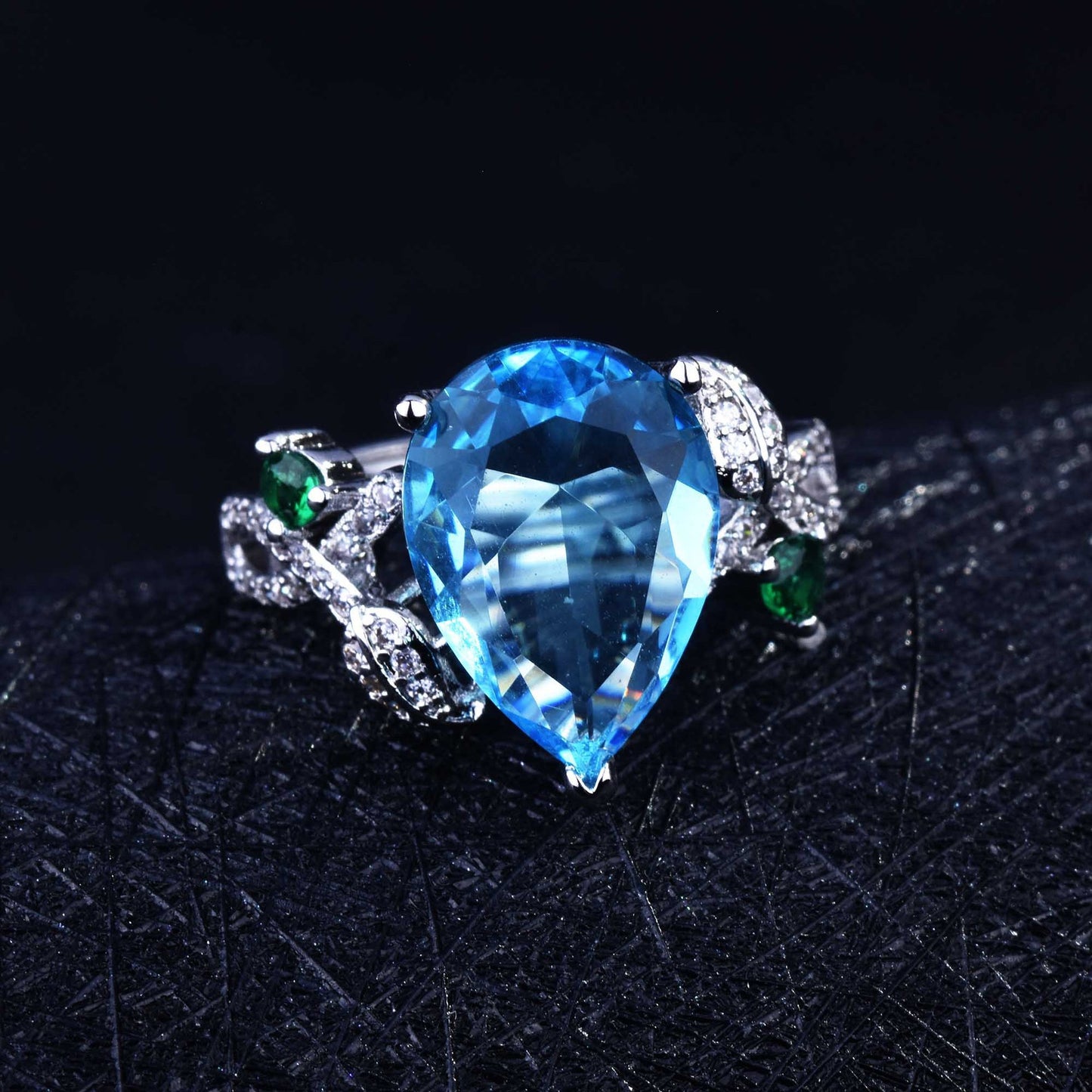 Damen-Ringe aus Sterlingsilber mit Topas-Beschichtung und eingelegten Edelsteinen