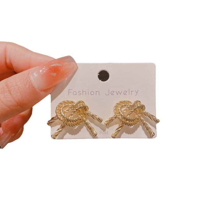 Trendy Lady's Commuter Style Sier Pin Earrings