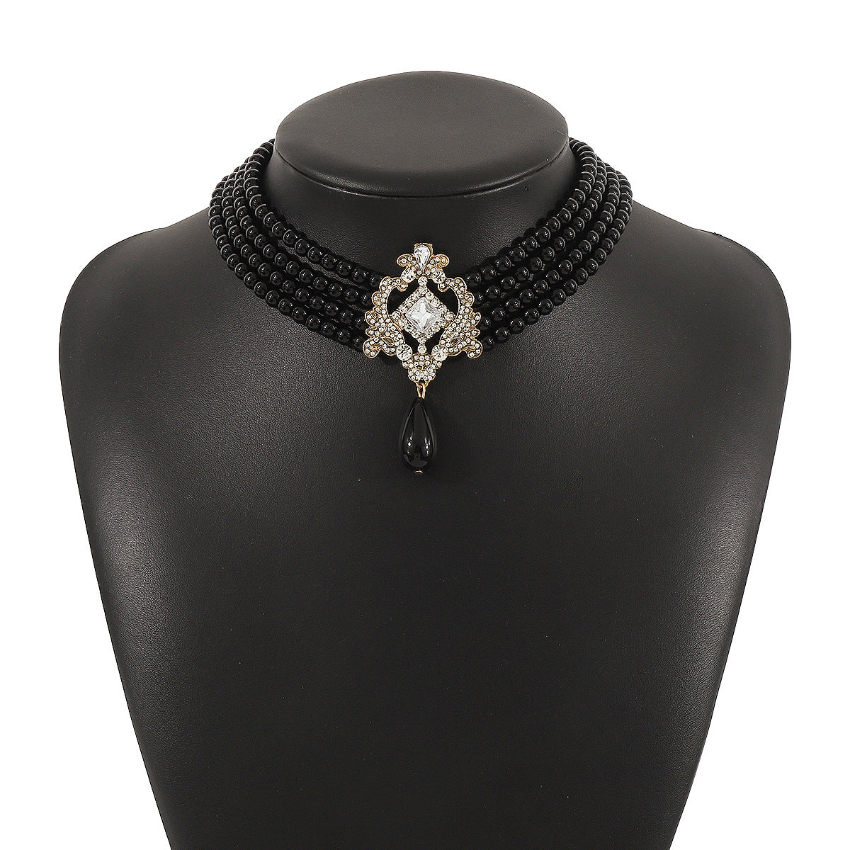 Women's French Vintage Pearl Mild Luxury Retro Court Style Necklaces