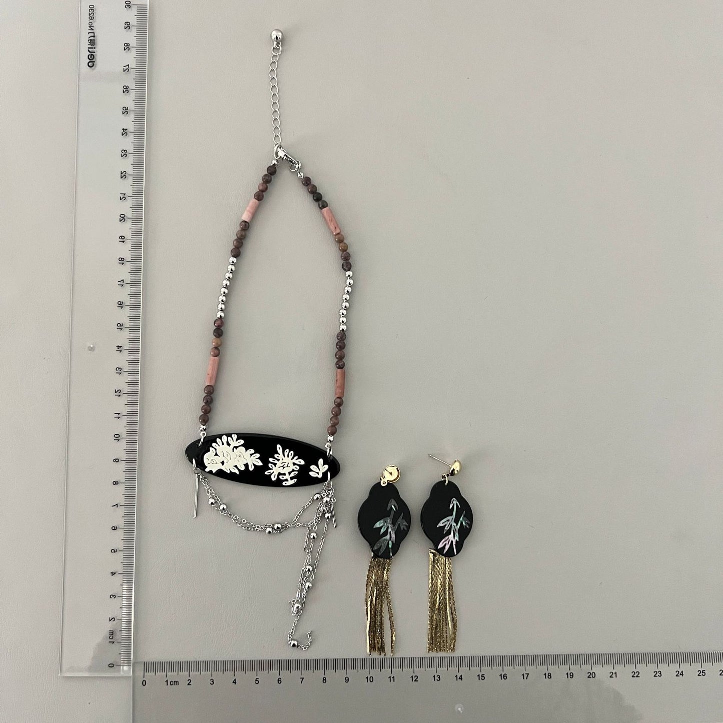 Story Chinese Style Stone Shell Tassel Chain Rings