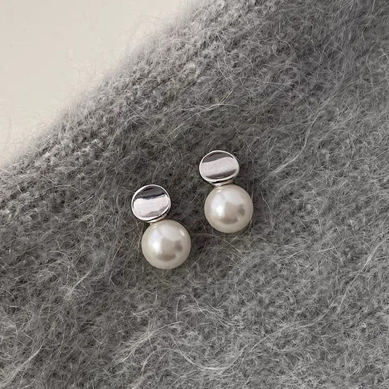 Damen-Ohrringe mit Retro-Persönlichkeit und Minimalismus, anmutige Mode