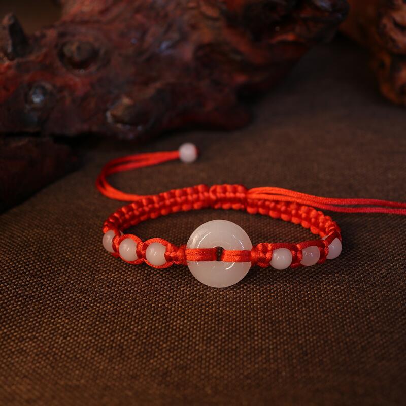 Sicherheitsschnallen und Armbänder aus Jadeimitat für Damen und Herren