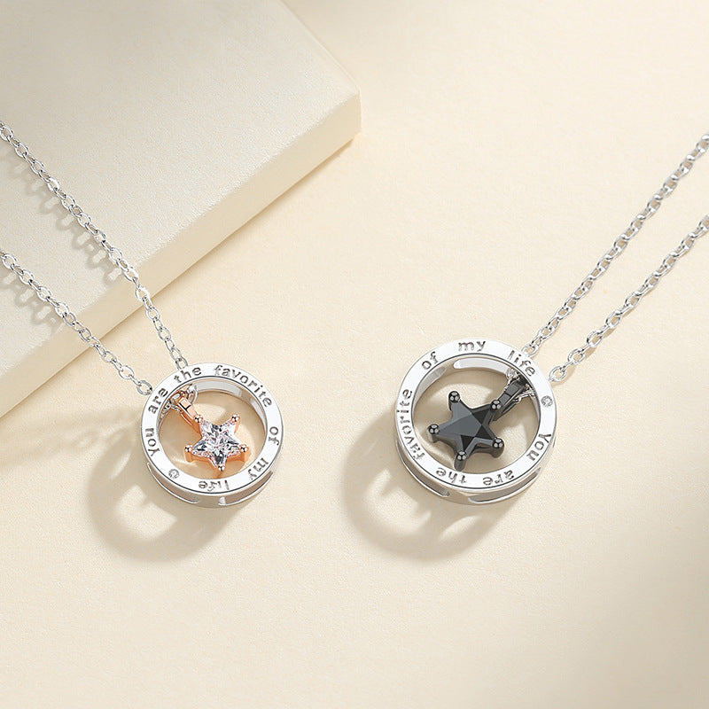 Damen- und Herren- sowie Sternpaar- und ein Paar-Halsketten