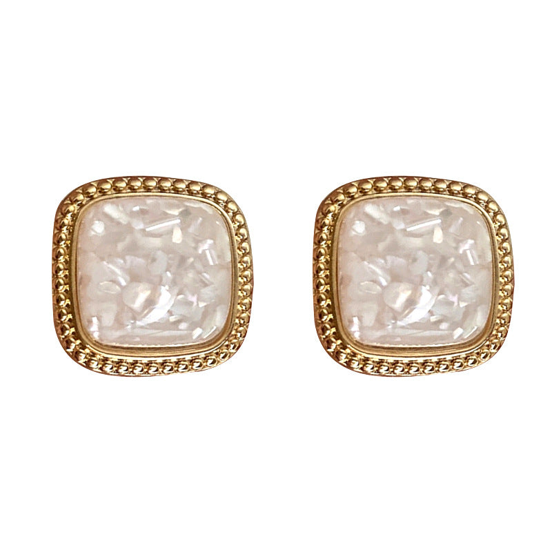 Tropfglasierte Muschel-Quadrat-einfache und Ohrringe