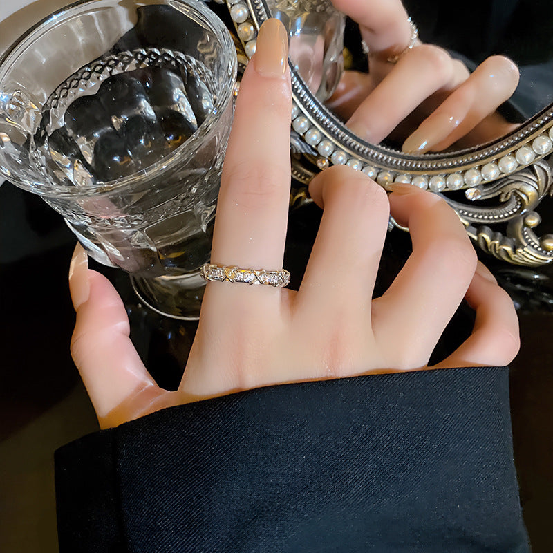 Klassische, einfache, volle Strass-Zirkon-Öffnungsringe für Damen
