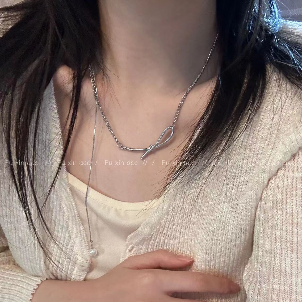 Luxury Clavicle Chain Personality Bends And Necklaces