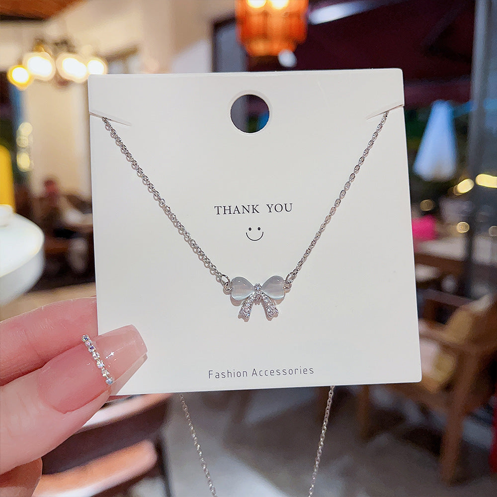 Accessoires gracieux et à la mode pour femmes, colliers frais de haute qualité