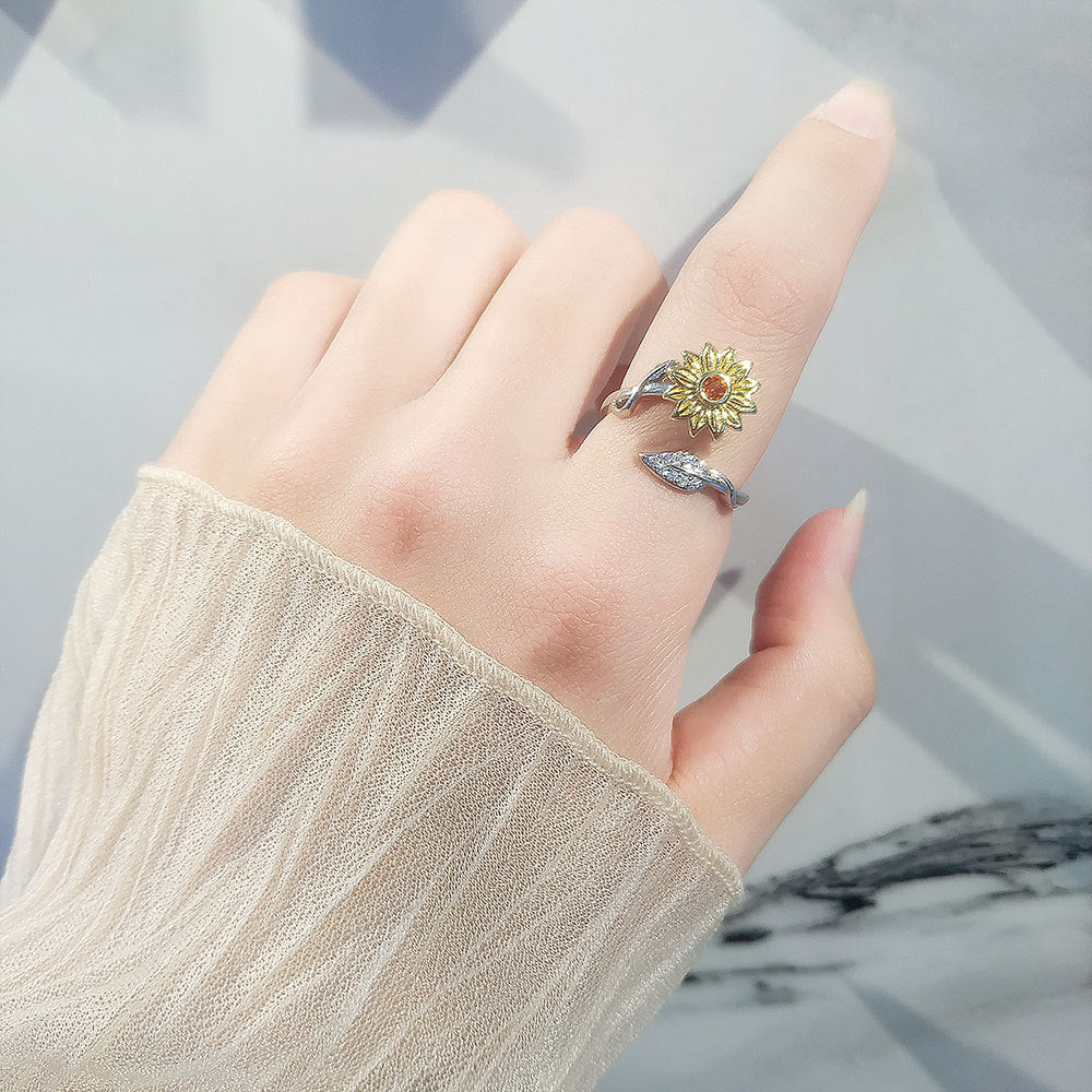 Women's Sunflower Spinning Sweet Funny And Simple Rings