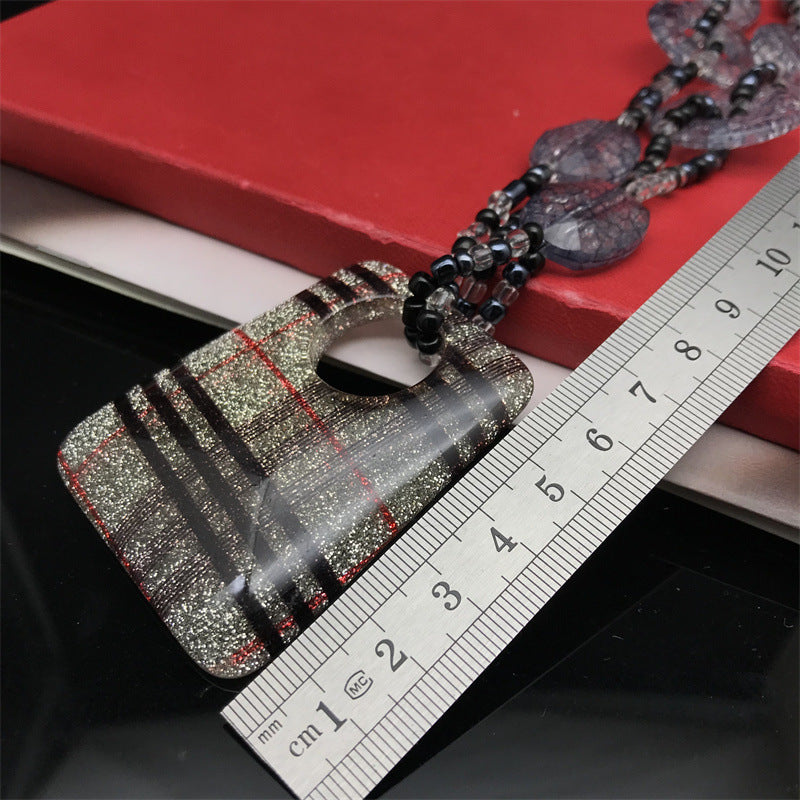 Striped Plaid Pullover Resin Trapezoidal Round Necklaces