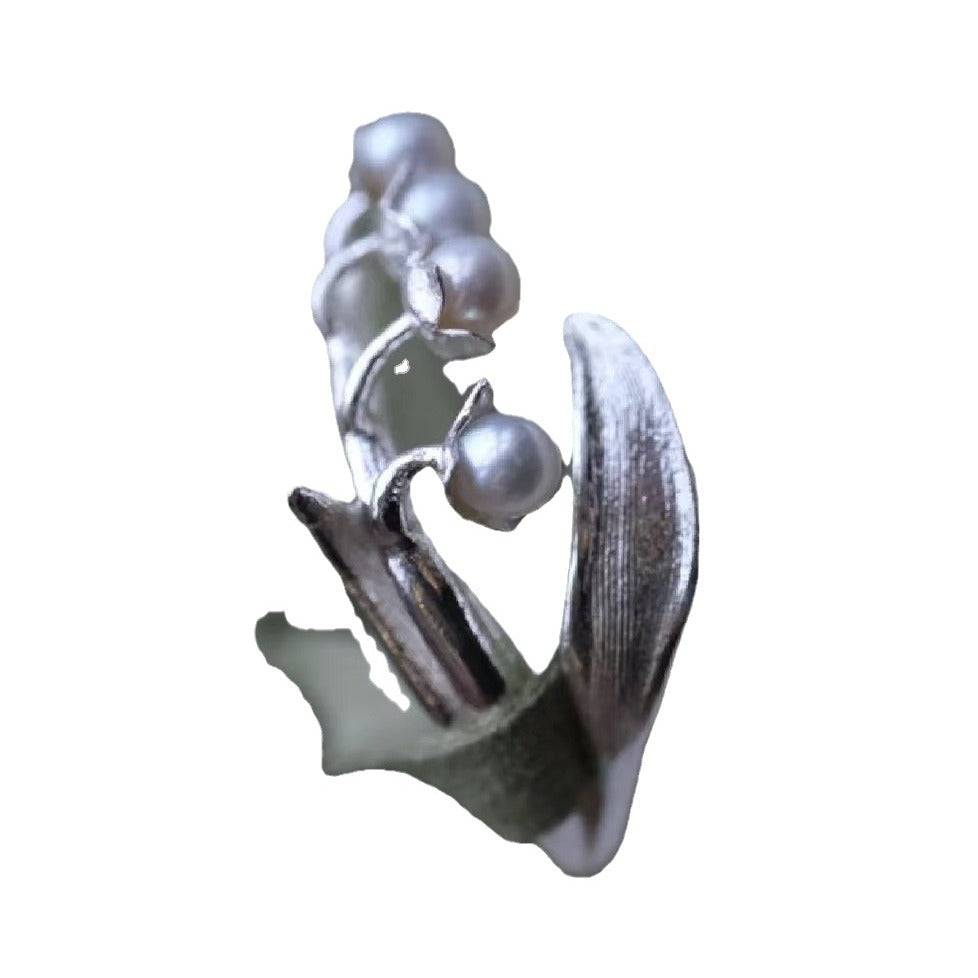 Lily Pearl Female Retro Aloofness Style Diamond Flower Design Sweet Ring
