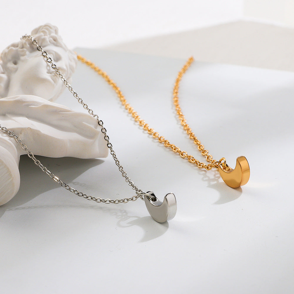 Women's Fashion Simple Thick Moon Pendant Jewelry Necklaces