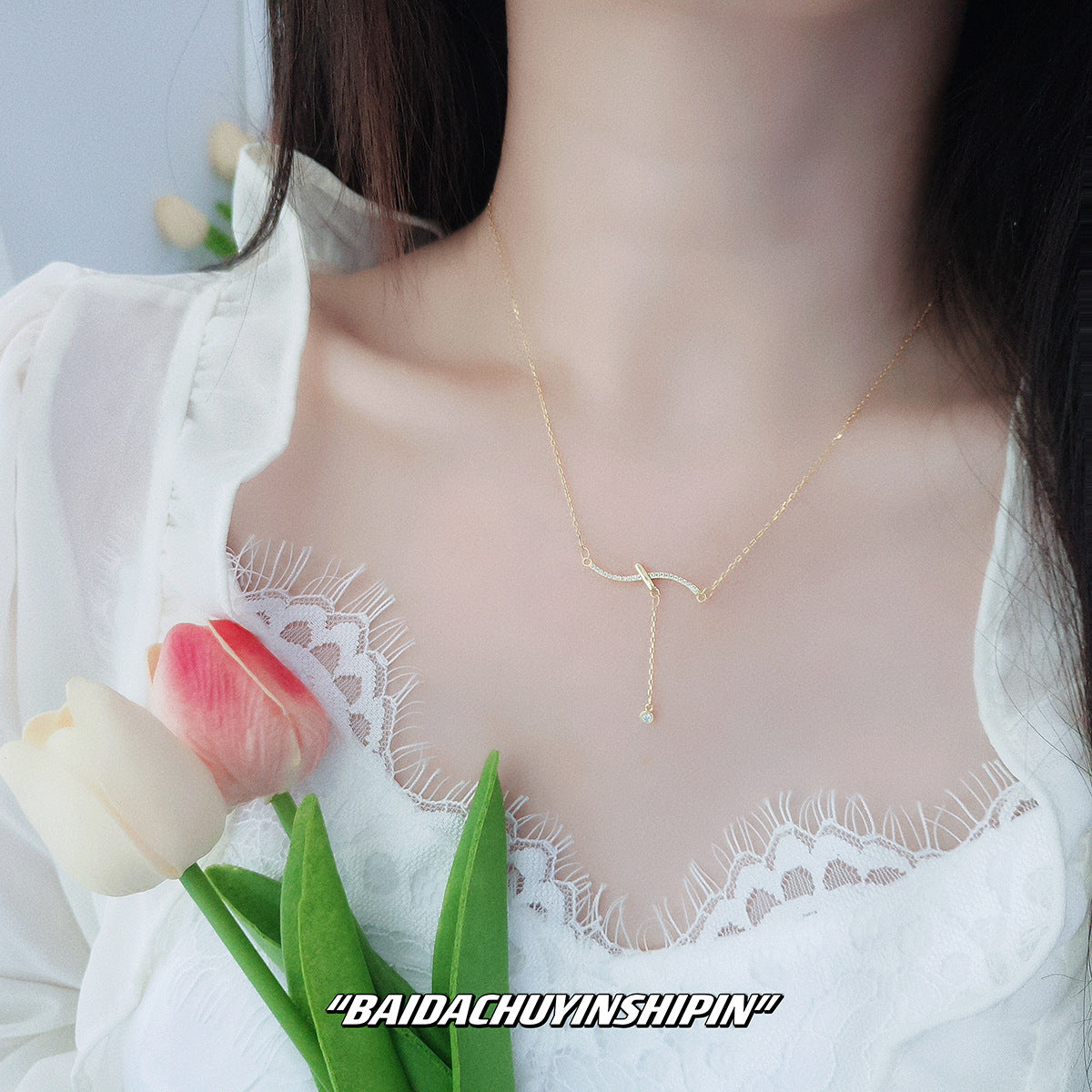 Diamond Temperamental Minority High-grade Ornament Light Necklaces