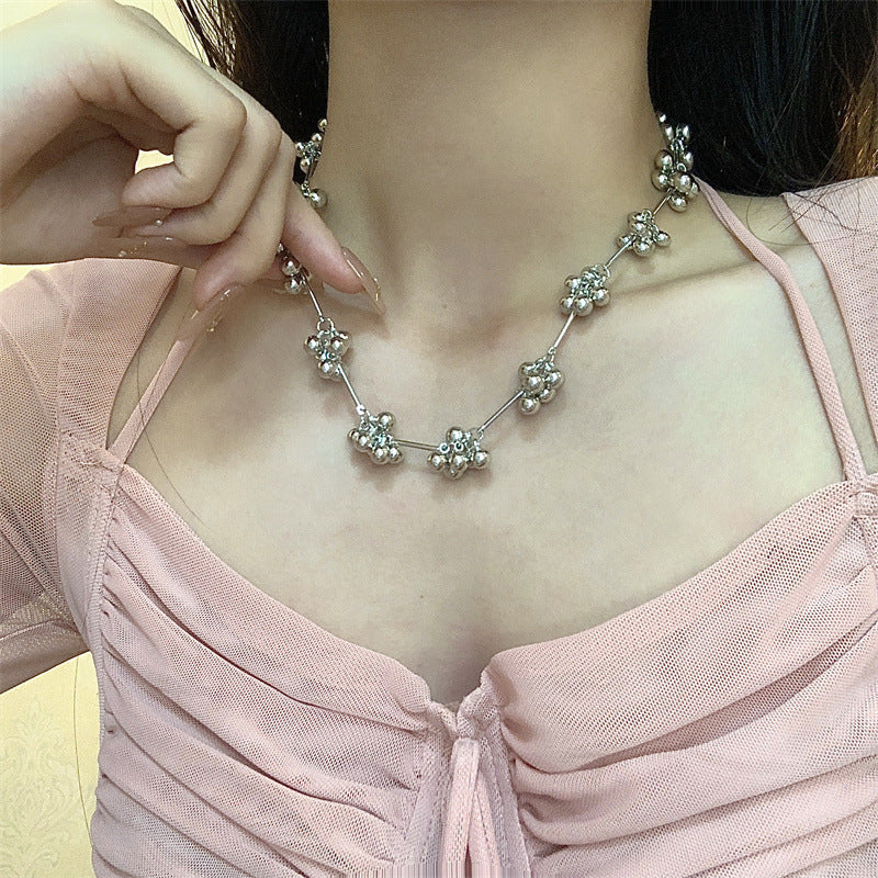 Flower Cluster Design Grape Beaded Stitching Necklaces
