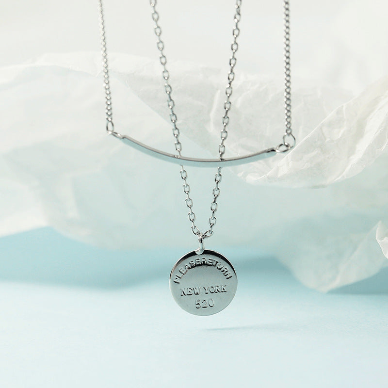 Colliers avec lettres rondes et froides pour femmes, Design double