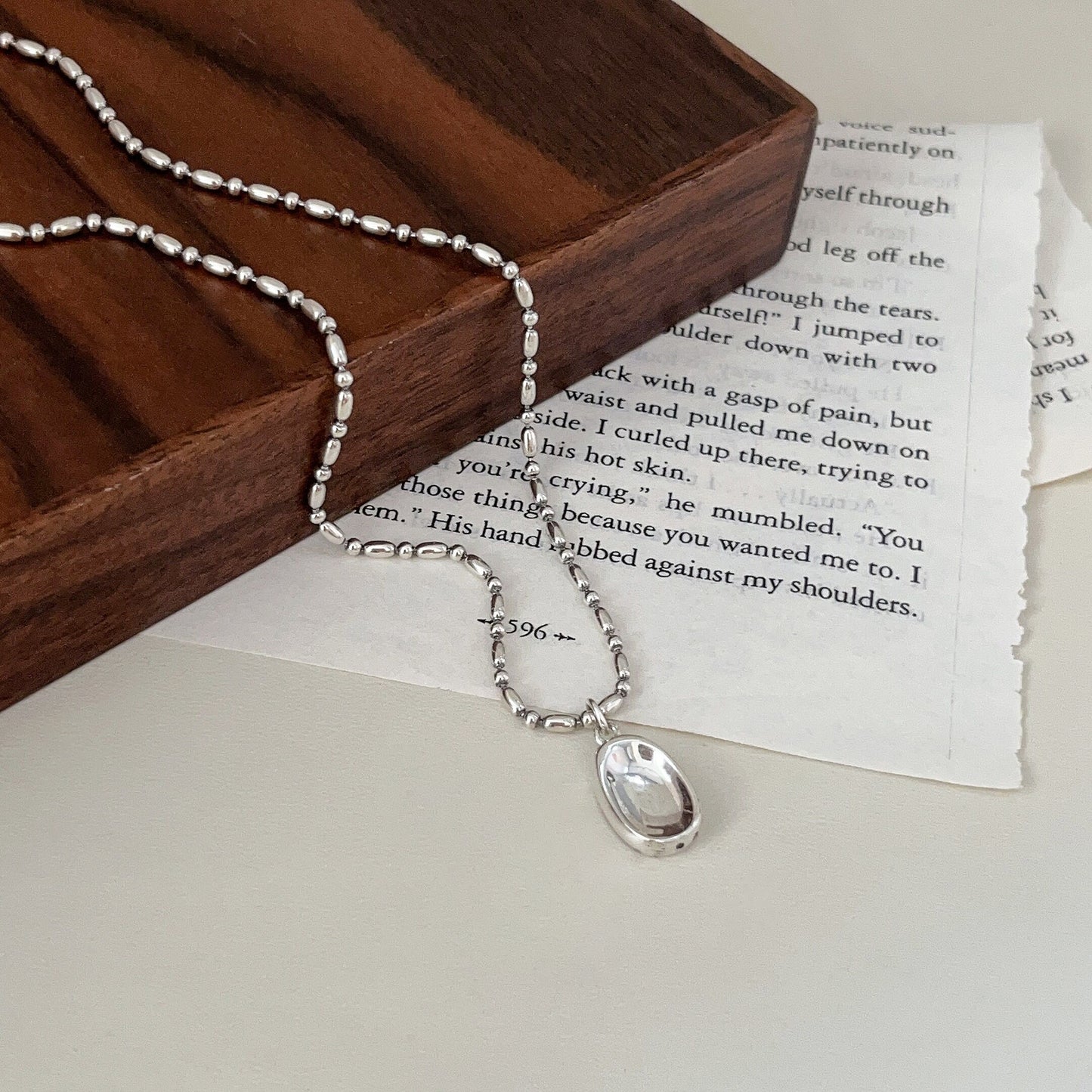 Colliers de haute qualité en grains de riz ovales sterling
