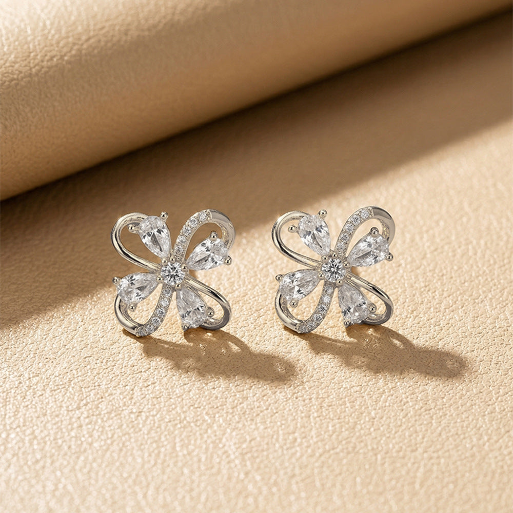 Women's Copper Inlaid Zirconium Flower For Graceful Fashion Ear Jewelry Set