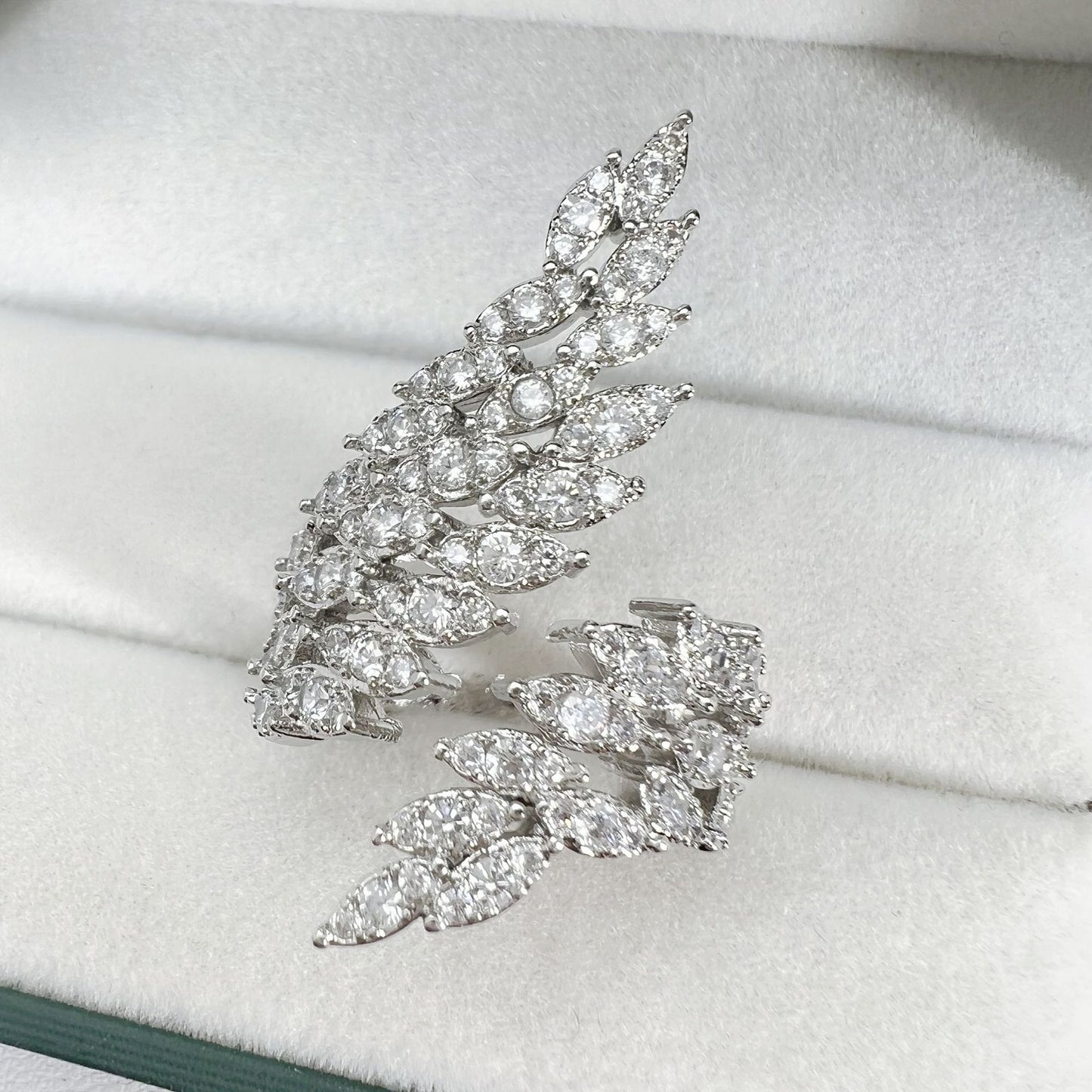 Angel Feather Fashion Advanced Personality Luxury Rings