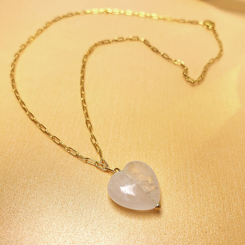 Black Agate Heart-shaped Female Clavicle Chain Necklaces