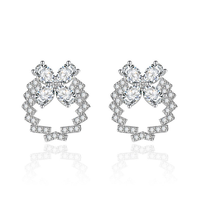 Women's Four Leaf Clover Ear Fashion Small Fresh Sier Earrings