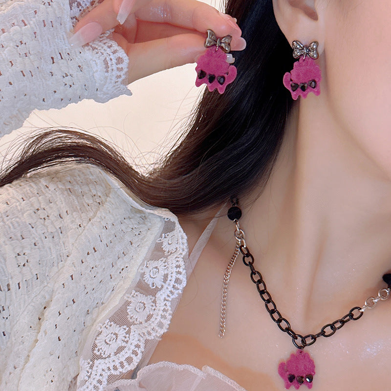 Women's Style Love Dark Personality Black Cat Pendant Flocking Necklaces