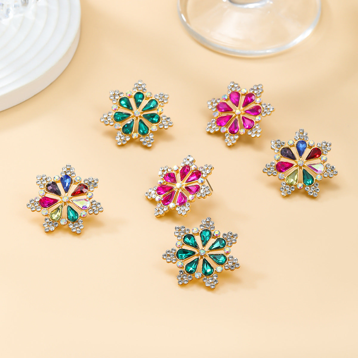 Slouchy Stylish Colored Diamond Flower Splendid Earrings