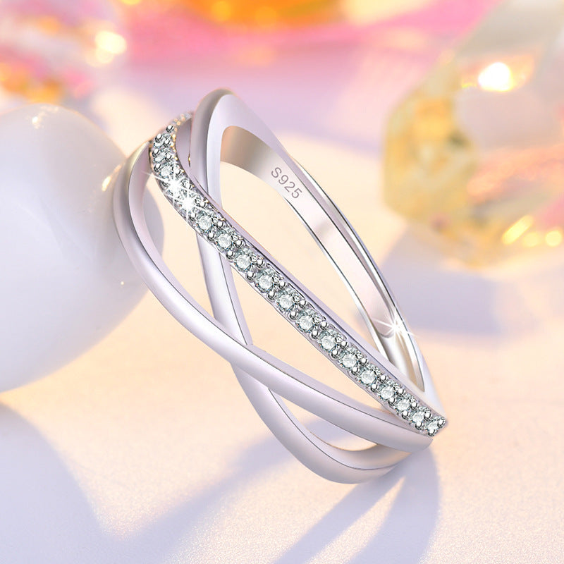 Koreanische Mode, elegante Mikro-Strass-Kreuz-offene Ringe