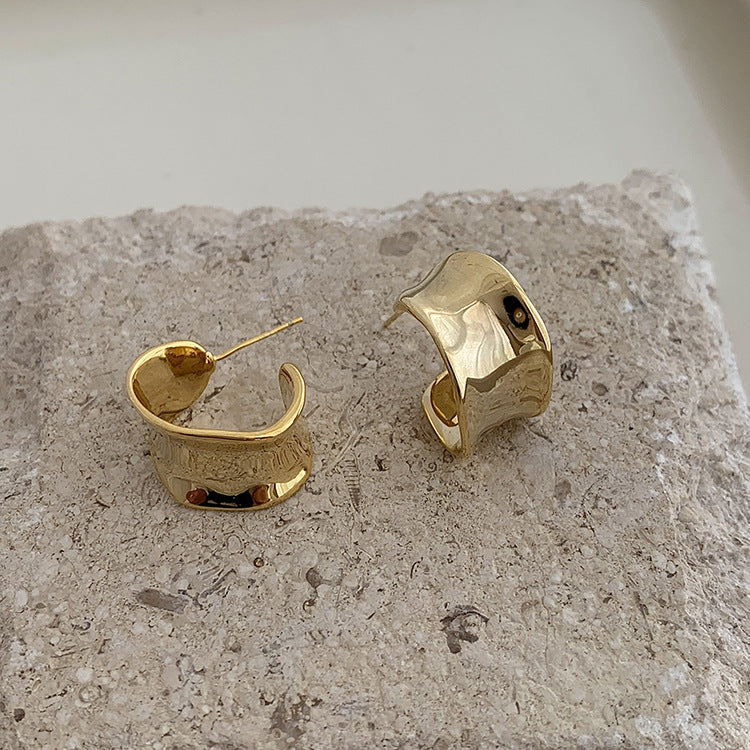 Advanced Cold Wind Geometric Glossy Hoop Female Earrings