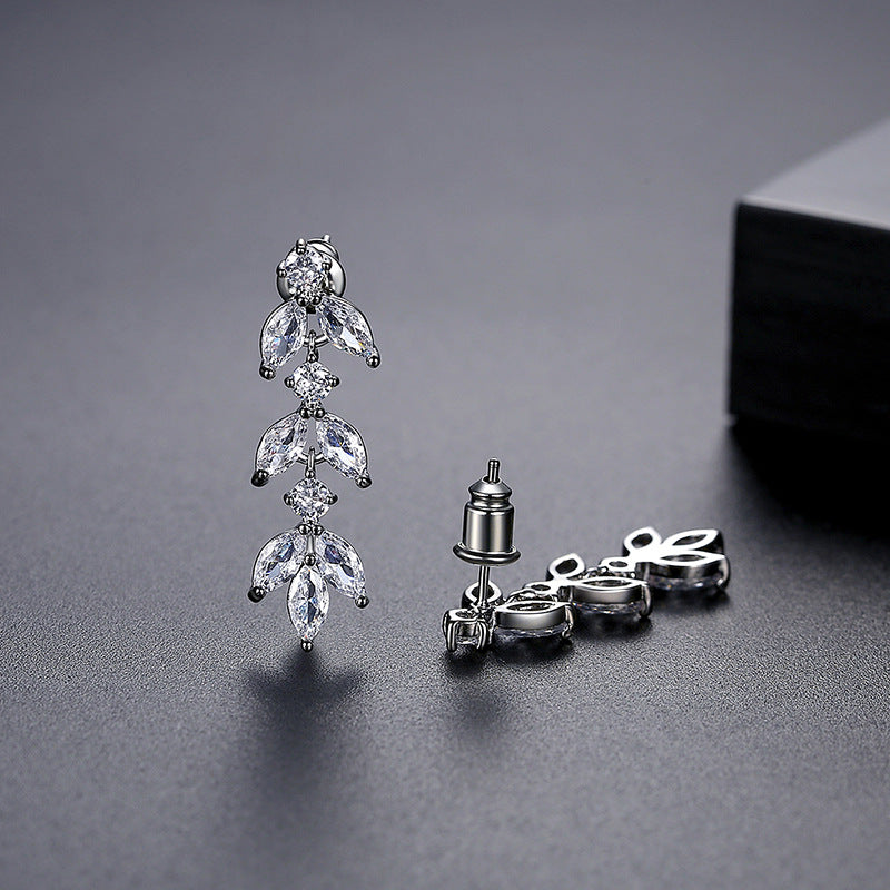 Women's Bridal Zircon High Quality White Zirconium Fashion Earrings