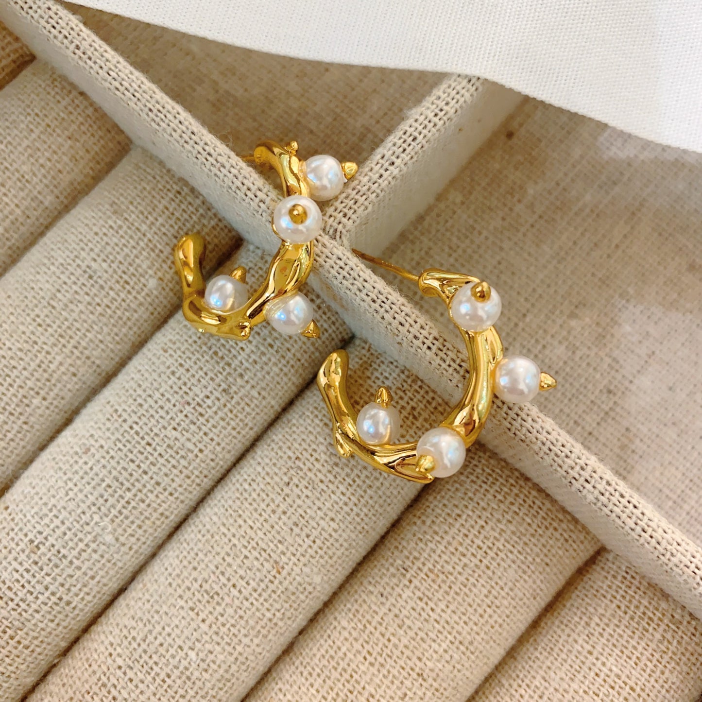 Boucles d'oreilles avancées de conception de niche de perles d'eau douce