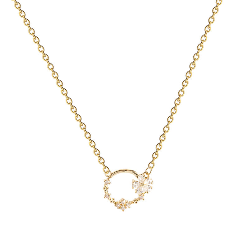 Women's Flower Fashionable High-grade Titanium Steel Clavicle Necklaces