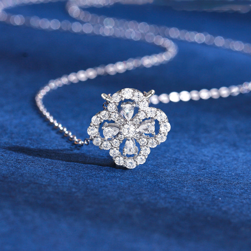 Women's Pure Sier Light Luxury Four-leaf Clover Necklaces