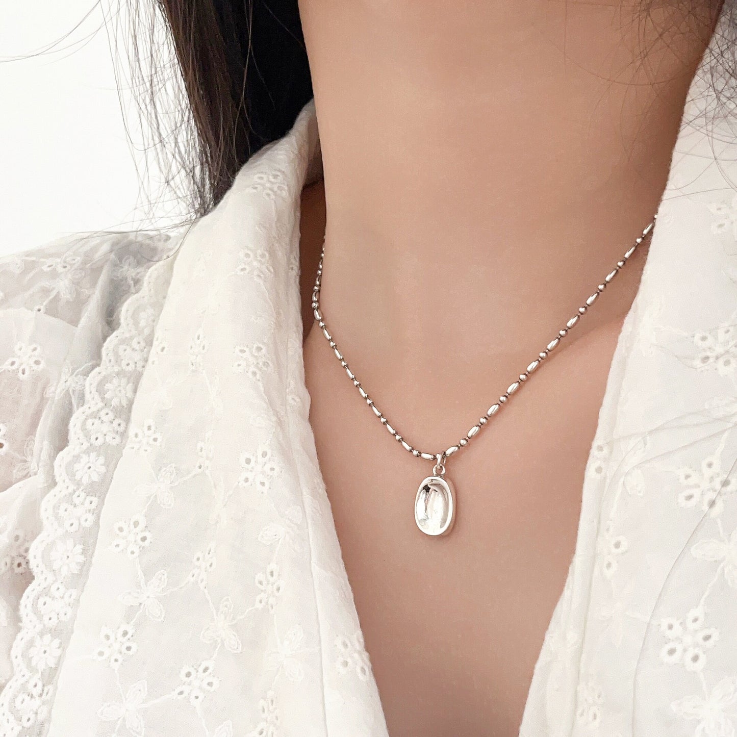 Colliers de haute qualité en grains de riz ovales sterling