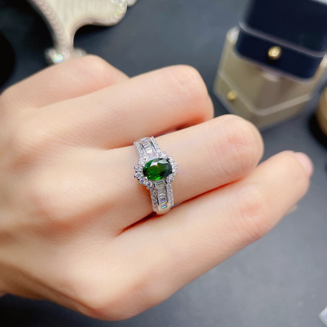 Imitation natürlicher Diopsid für Damen, weibliche quadratische Diamant-Smaragdringe