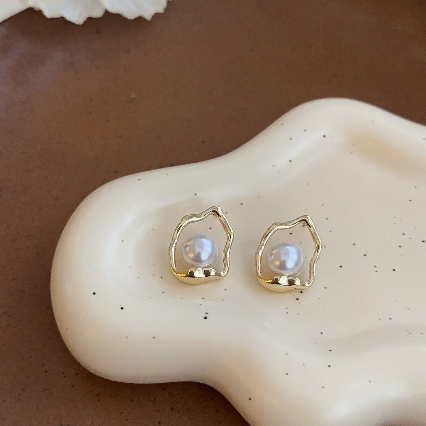 French Pearl High Sense Elegant Simple Earrings
