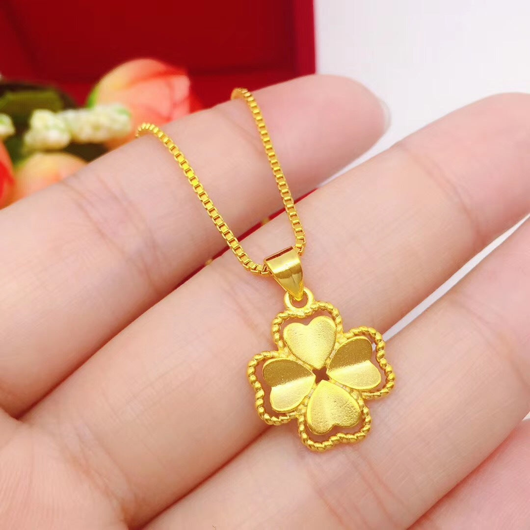 Women's Placer Gold Clover Brass Plated Fashion Love Female Necklace