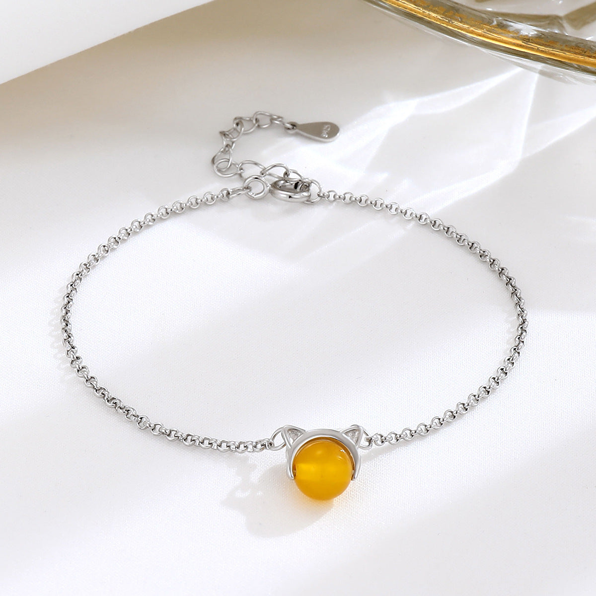 Damen-Armbänder aus Sterlingsilber mit süßer Katze und Kristall, temperamentvoll, Minderheit, hoch