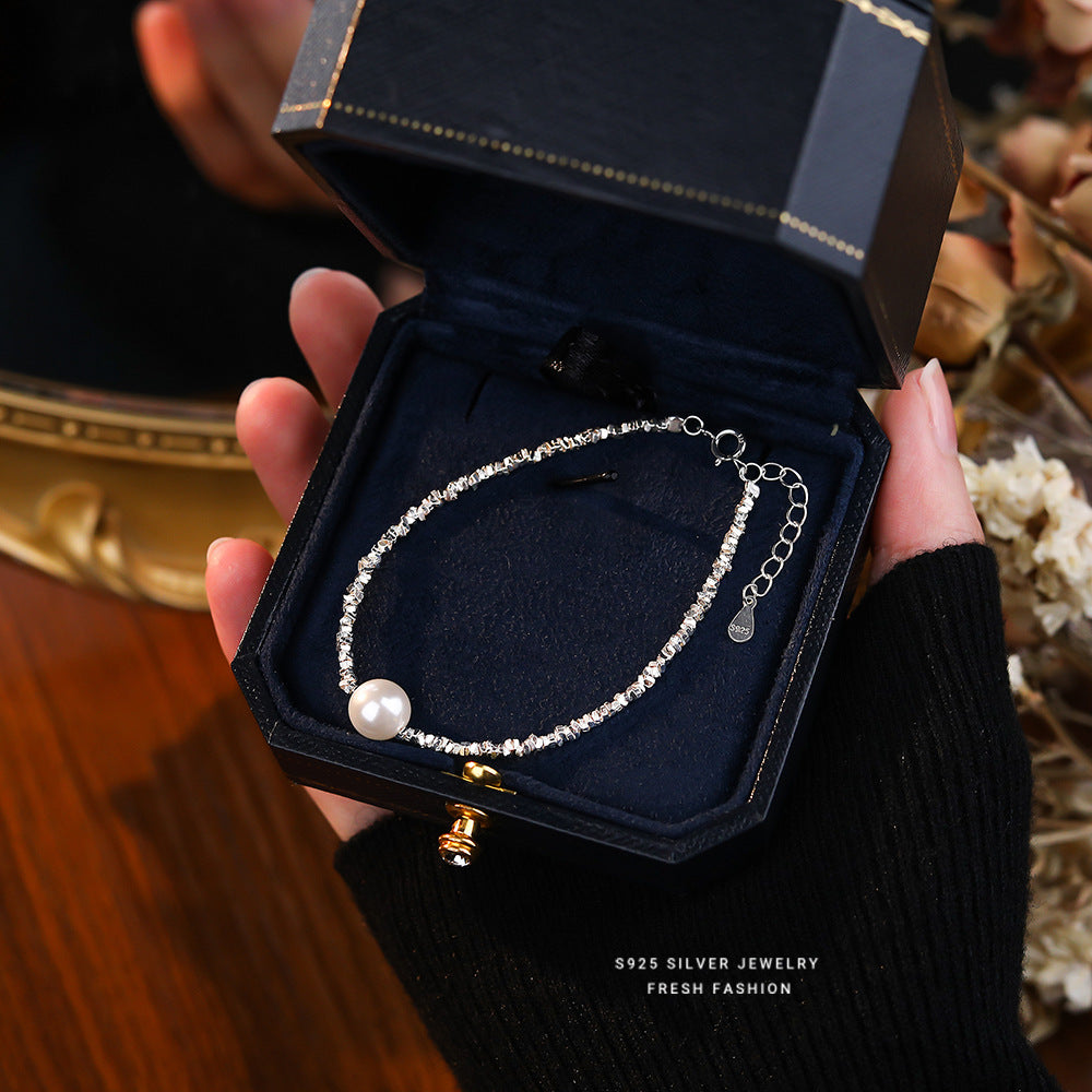 Colliers d'entrée de tempérament rétro élégant avec perles géométriques françaises