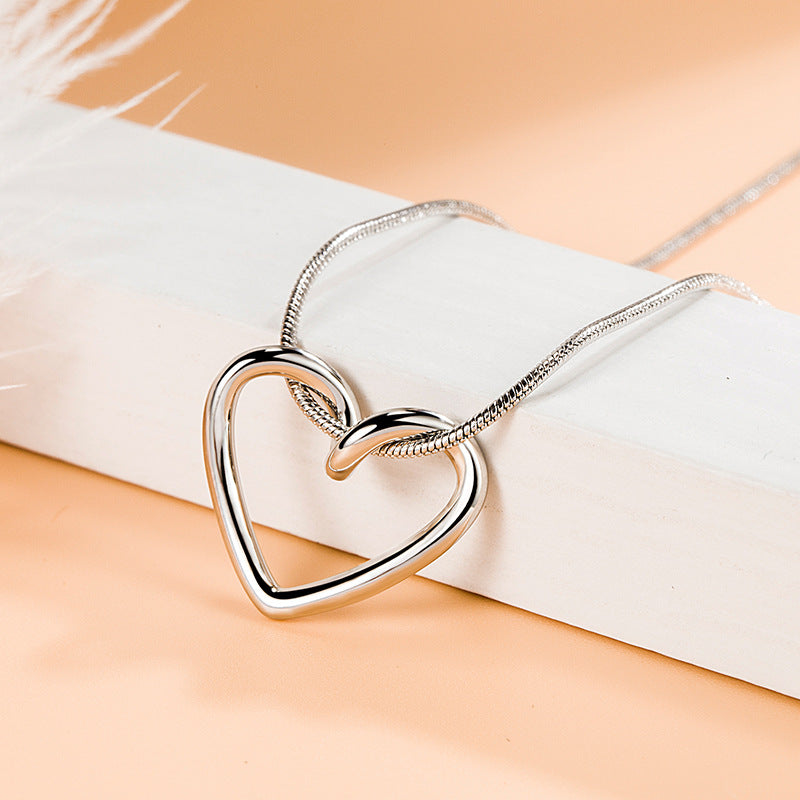 Women's Winding Love Design Sense Niche Trendy Necklaces