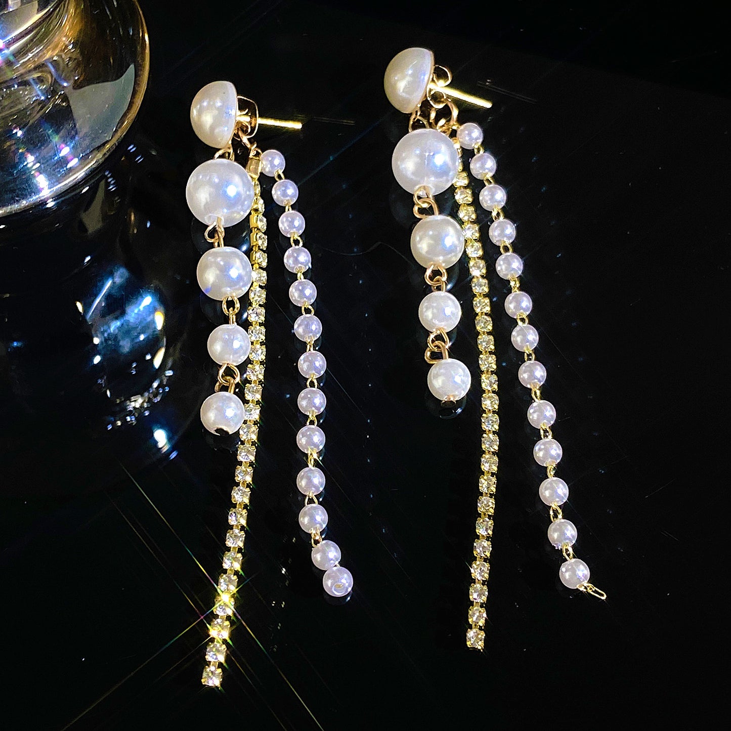 Entry Lux Pearl Tassel Female Style Earrings