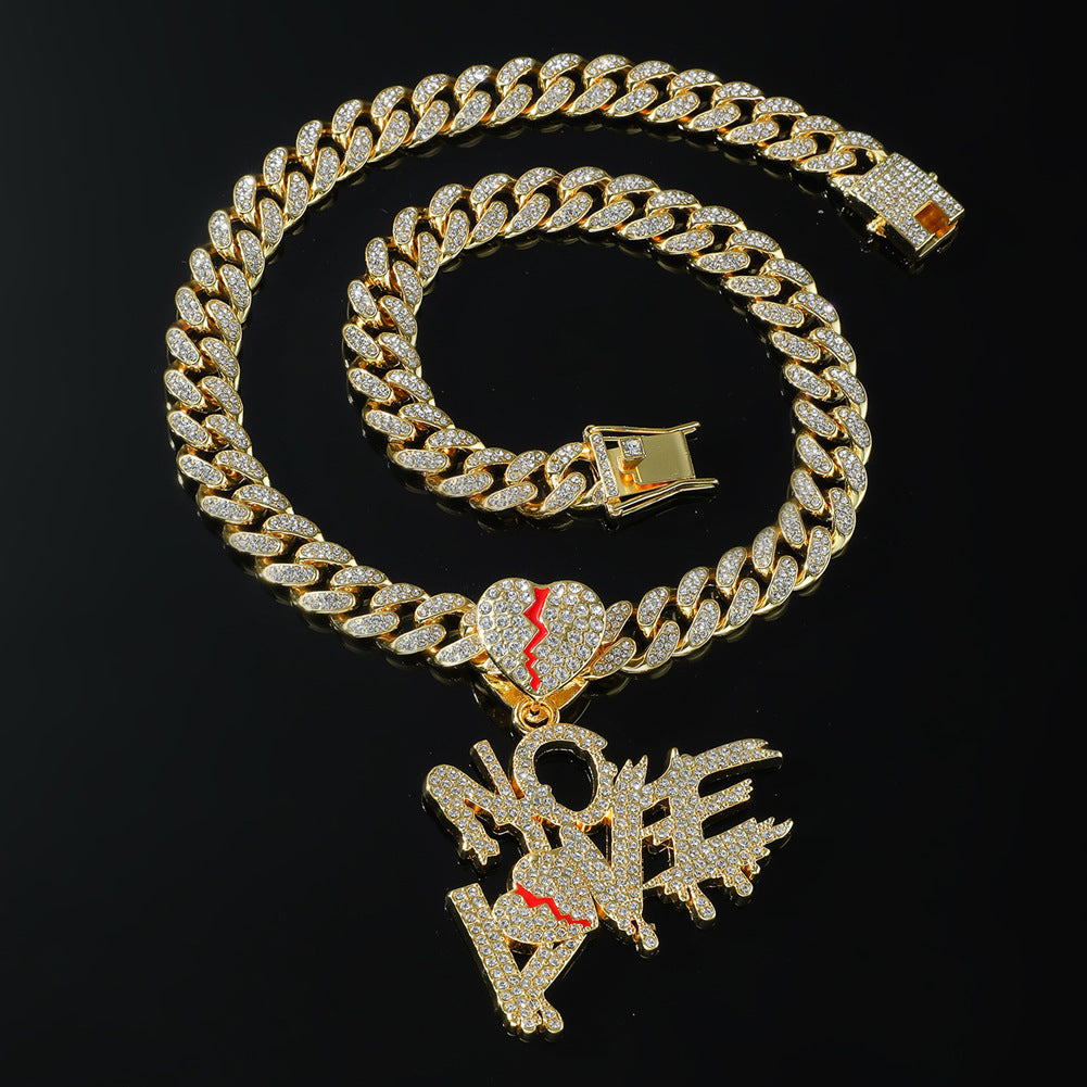 Colliers de chaîne de clavicule de pendentif d'amour de lettre de couture de diamant complet pour hommes