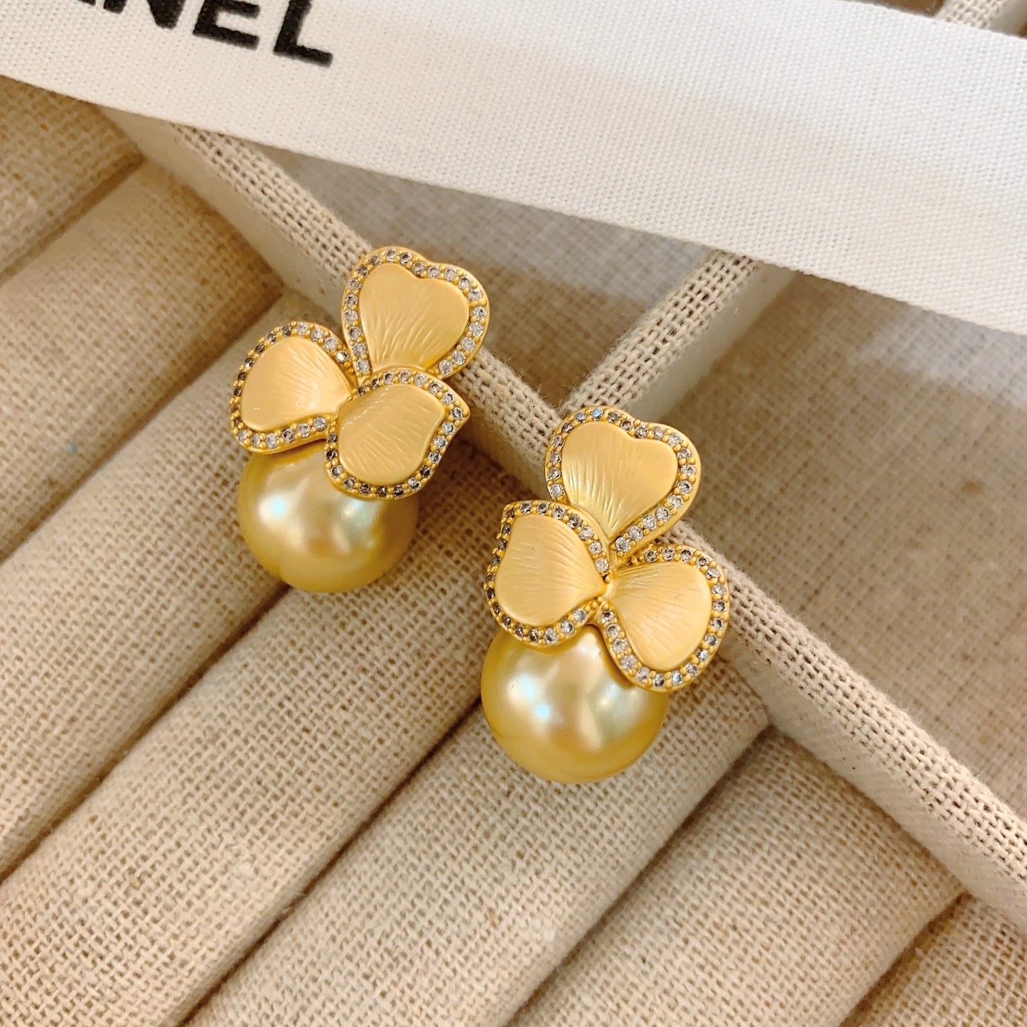 Pearl Flower Sier Needle Style Retro Earrings