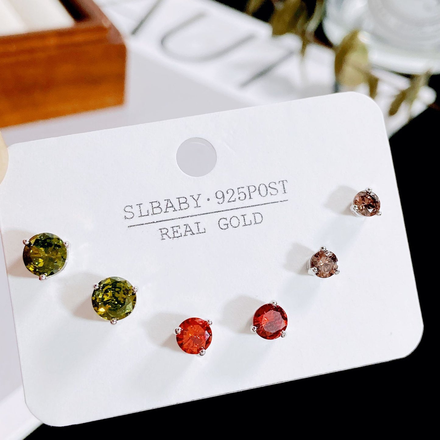 Simplicity Shining Diamond Zircon One Card Earrings