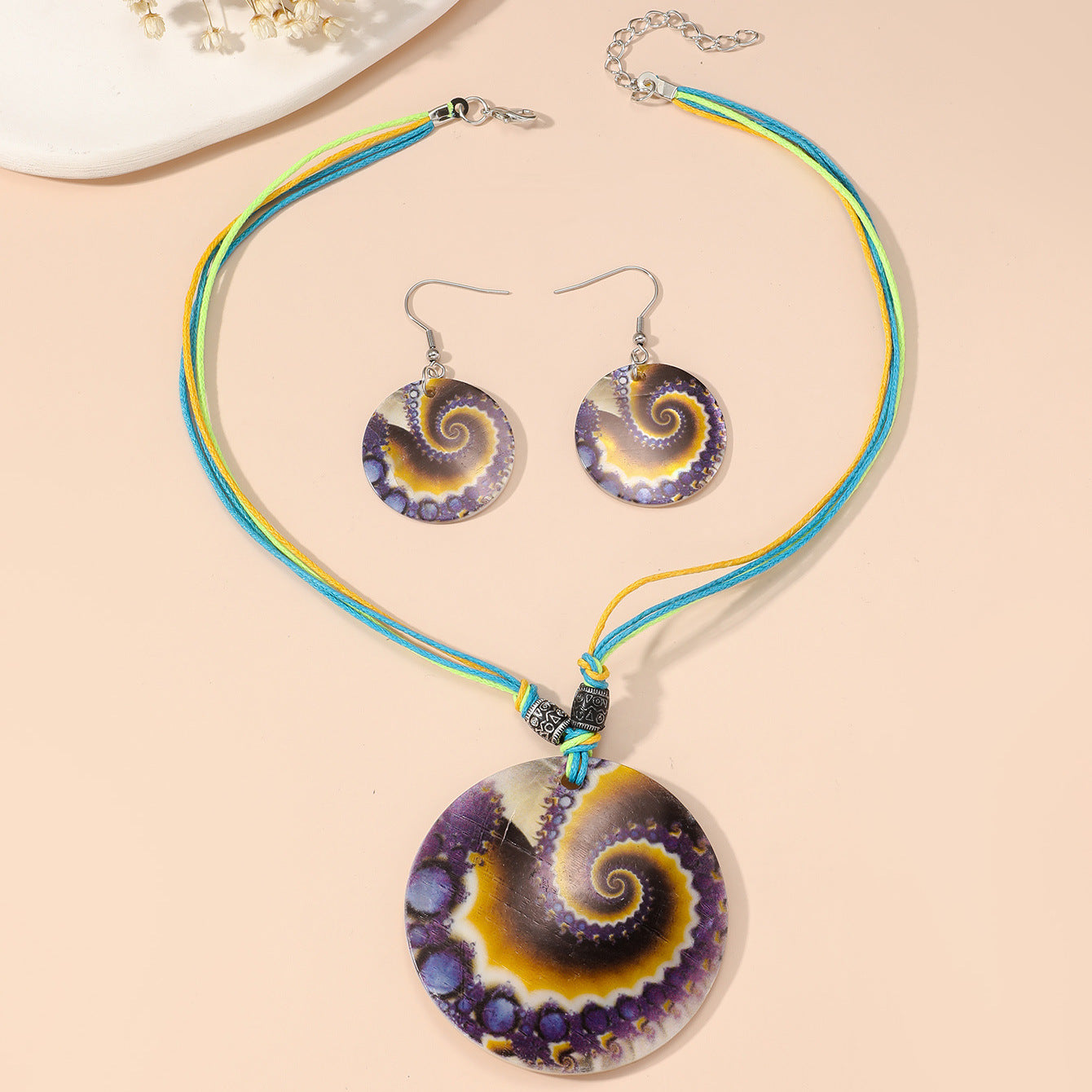 Shell Printed National Flag And Suite Necklaces