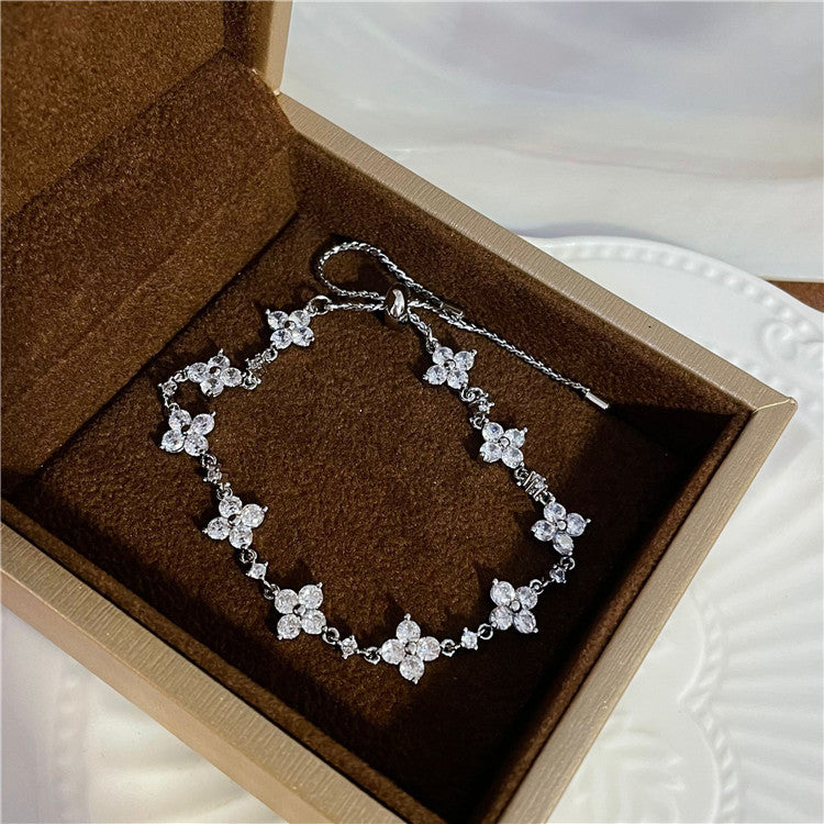 Serie Sterne Design Leichte Luxus-Freundinnenarmbänder