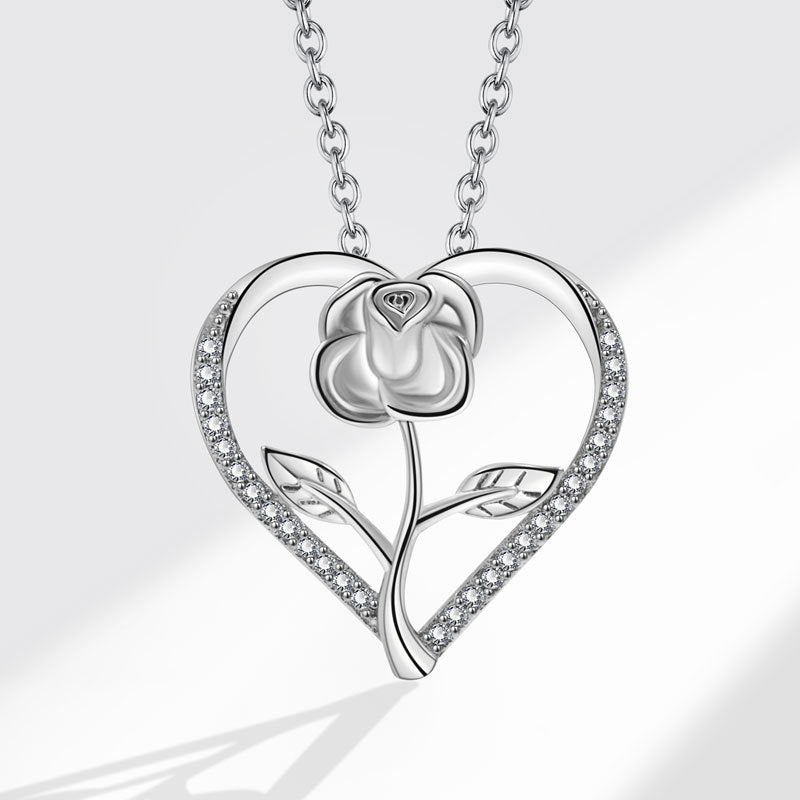 Women's Three-dimensional Rose Color Separation Electroplating Pendant Necklaces