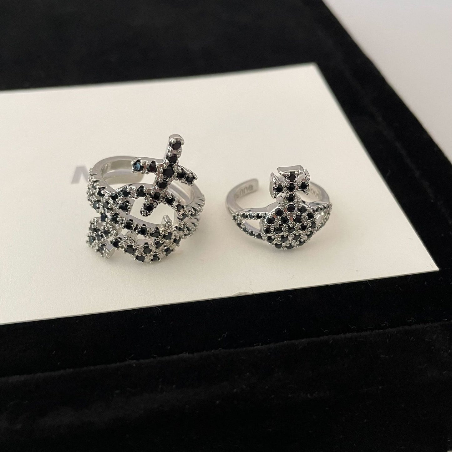 Diamond Zircon Saturn Planet Cold Wind Rings