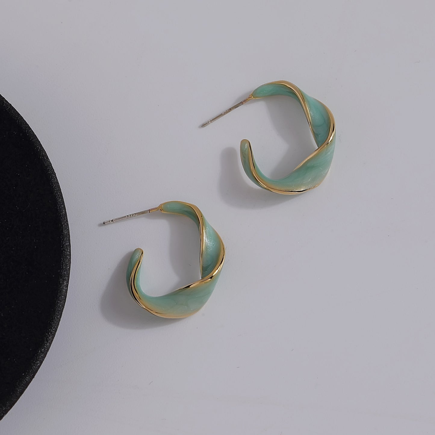 Women's Niche High-grade Elegant Trendy Light Luxury Earrings