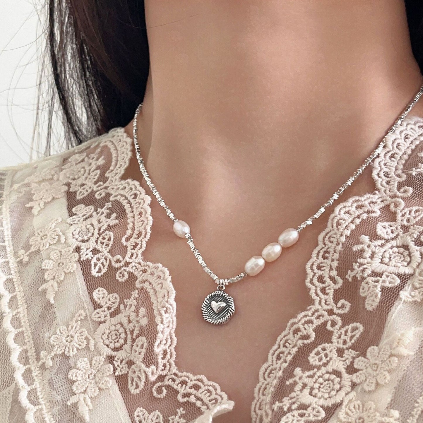Colliers de haute qualité pour femmes, petits morceaux de perles, Design de Niche